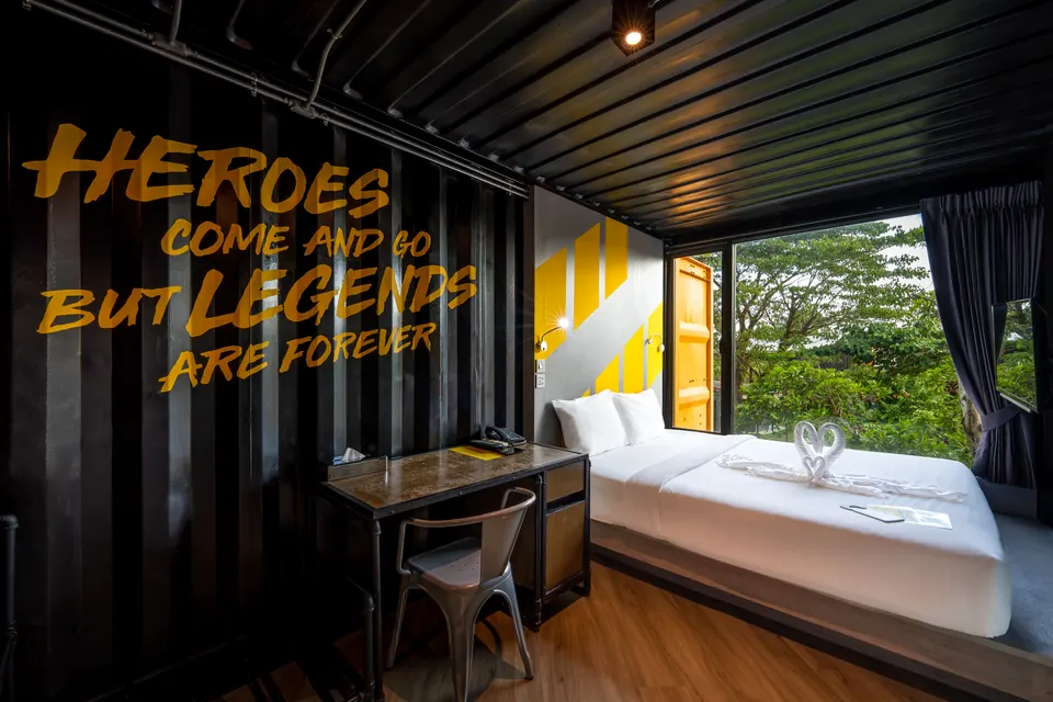 Hivetel, Phuket