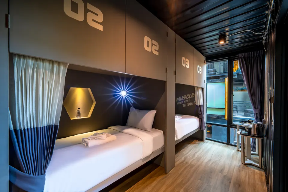 Hivetel, Phuket
