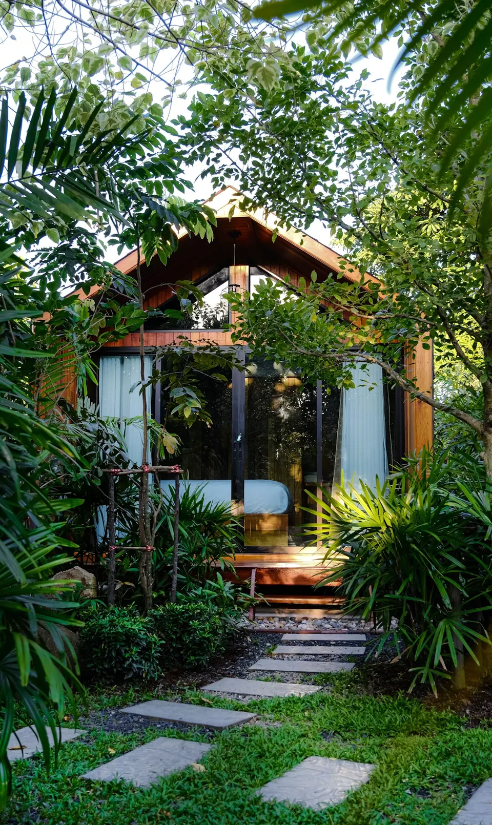Lush Inn Resort, Phuket