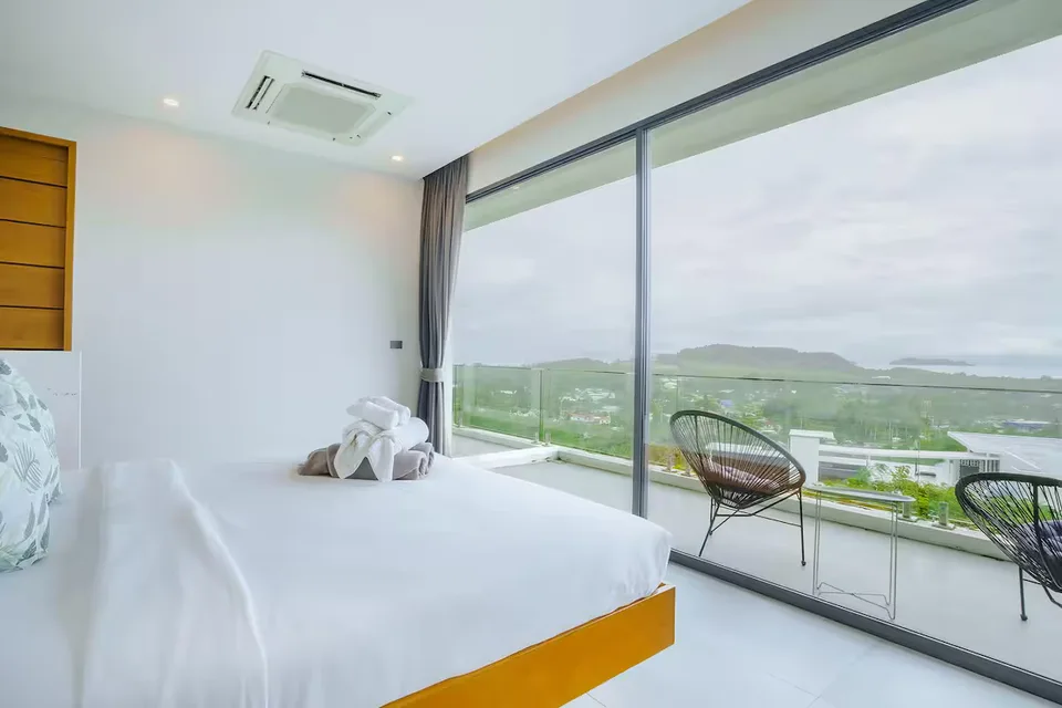 Lapista 6-Bedroom Luxury Villa - Phuket
