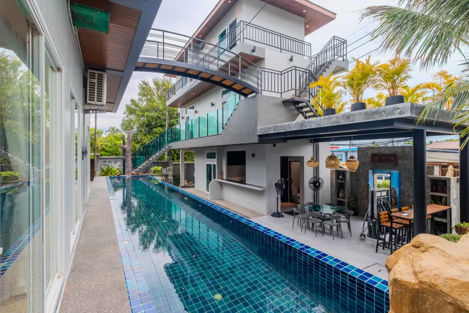 Serenity Pool House, the pool