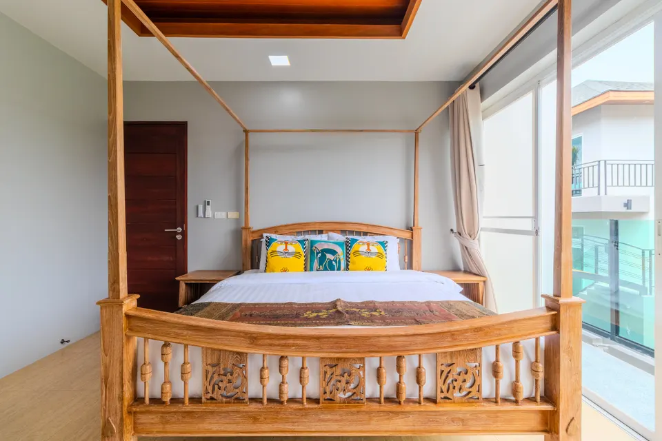 Serenity Pool House, a private double room